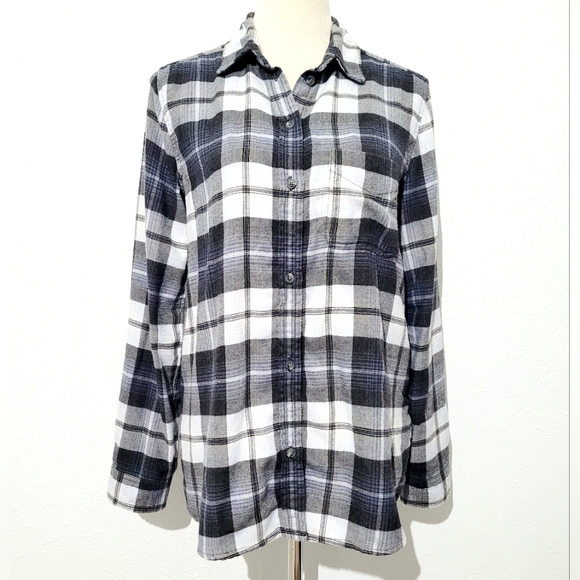 American Eagle Woman's Ahh-Mazingly Soft Boyfriend Fit Flannel Shirt Size Small - Picture 1 of 12